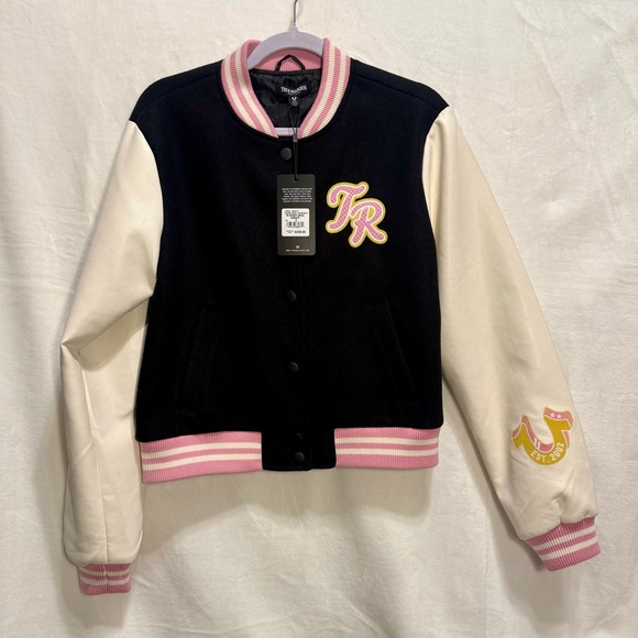True Religion NWT Script Wool Horseshoe Varsity Jacket Black/Pink - Picture 4 of 11